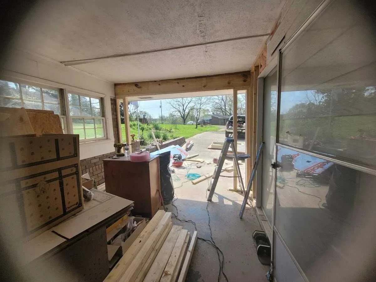 Air movers and dehumidifier for Drying & Dehumidification in Phelan